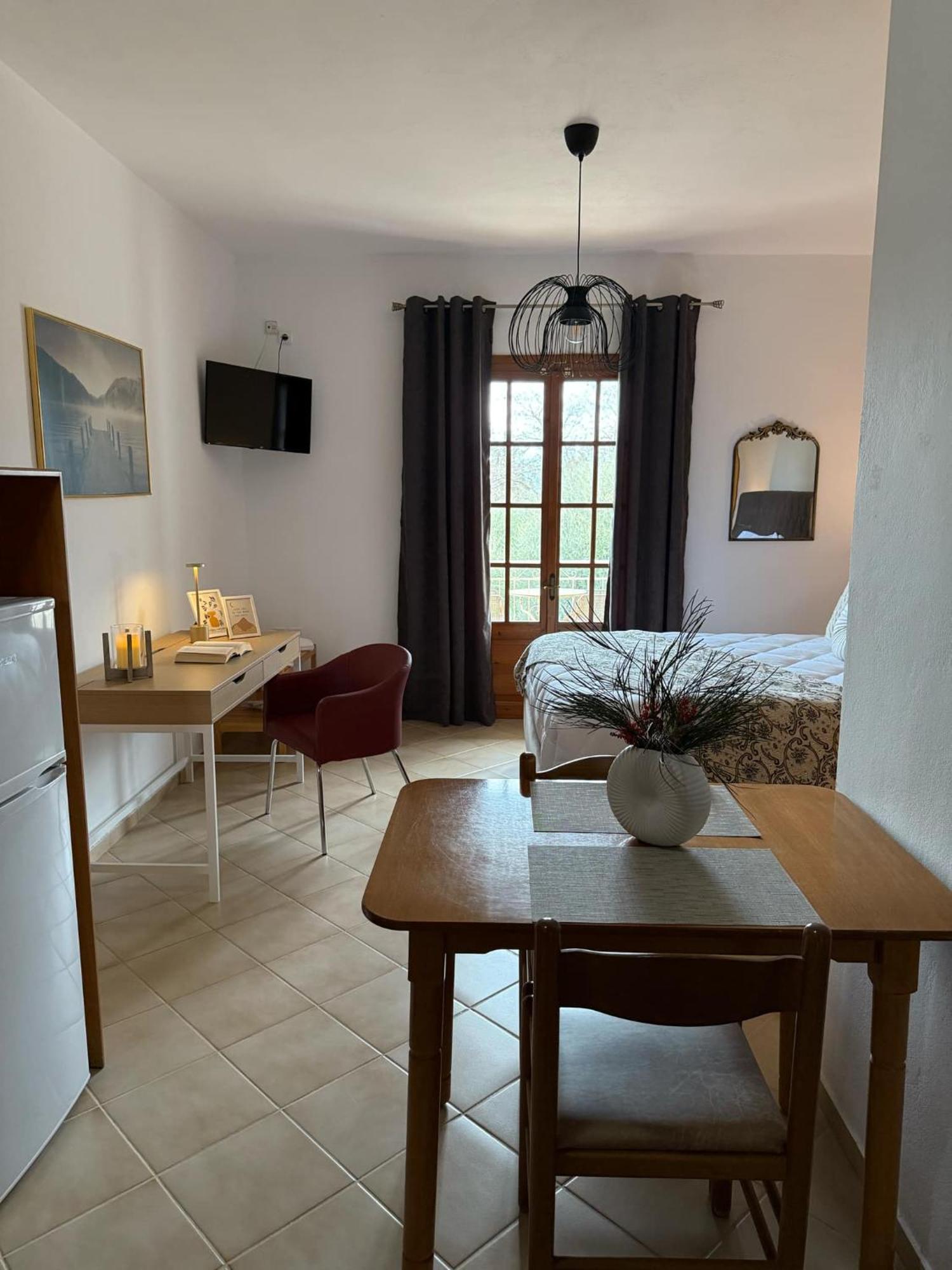 Evita Luxury Apartments Spilia  Esterno foto